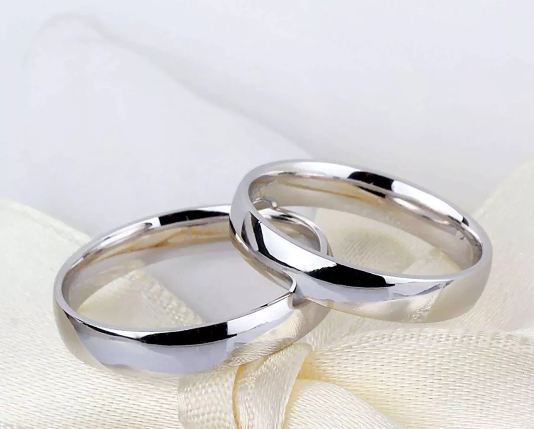 送戒指的含义，项链、戒指、手链都有什么寓意(10)